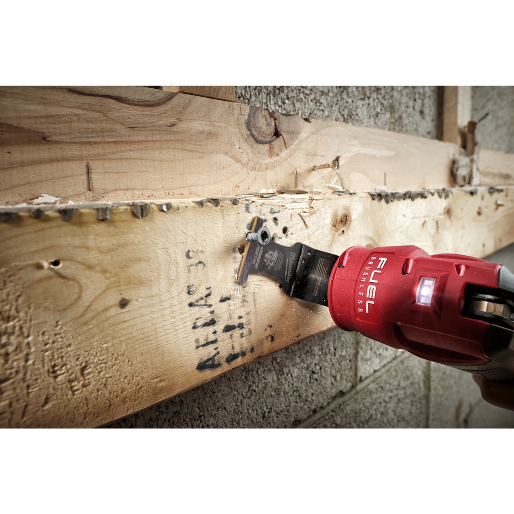 Ostrza_do_cięcia_wielu_materiałów_Milwaukee_Wood_&_Nails_Bi-Metal_35mm_Plunge_Blade_-_1pc_1