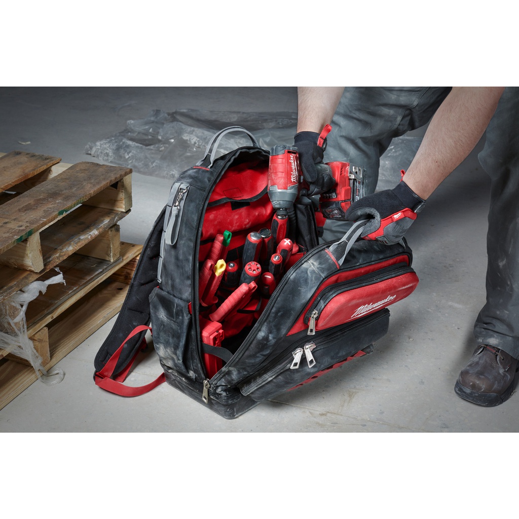 Plecak_Premium_wzmacniany_Milwaukee_Ultimate_Jobsite_Backpack_-_1pc_1