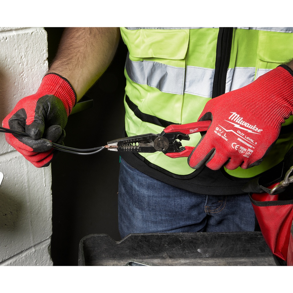 Szczypce_wielofunkcyjne_7_w_1_Milwaukee_7_in_1_Combination_Plier_1