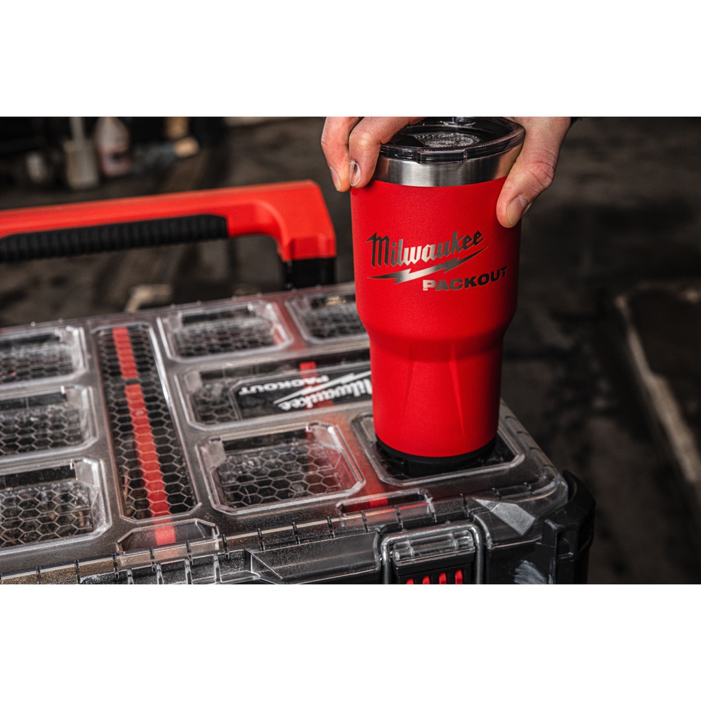 Kubki_PACKOUT™_Milwaukee_Packout_Tumbler_887_ml_Red_3