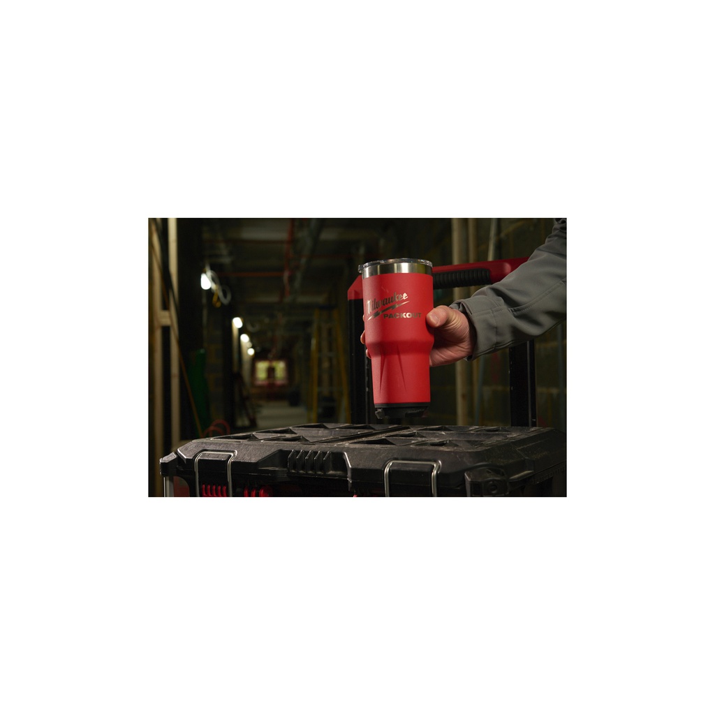 Kubki_PACKOUT™_Milwaukee_Packout_Tumbler_887_ml_Red_5
