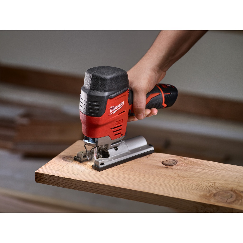 M12™_subkompaktowa_wyrzynarka_Milwaukee_M12_JS-0_5