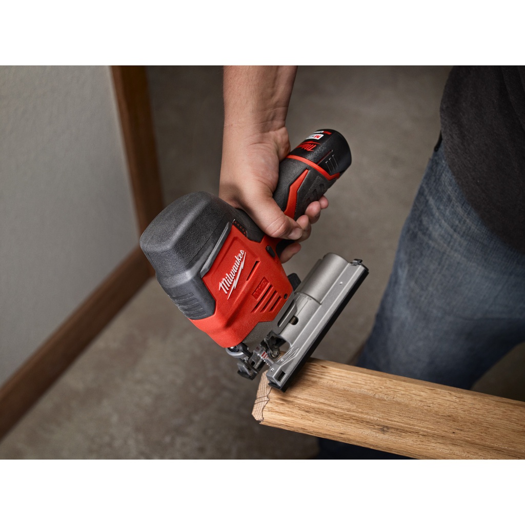 M12™_subkompaktowa_wyrzynarka_Milwaukee_M12_JS-0_6