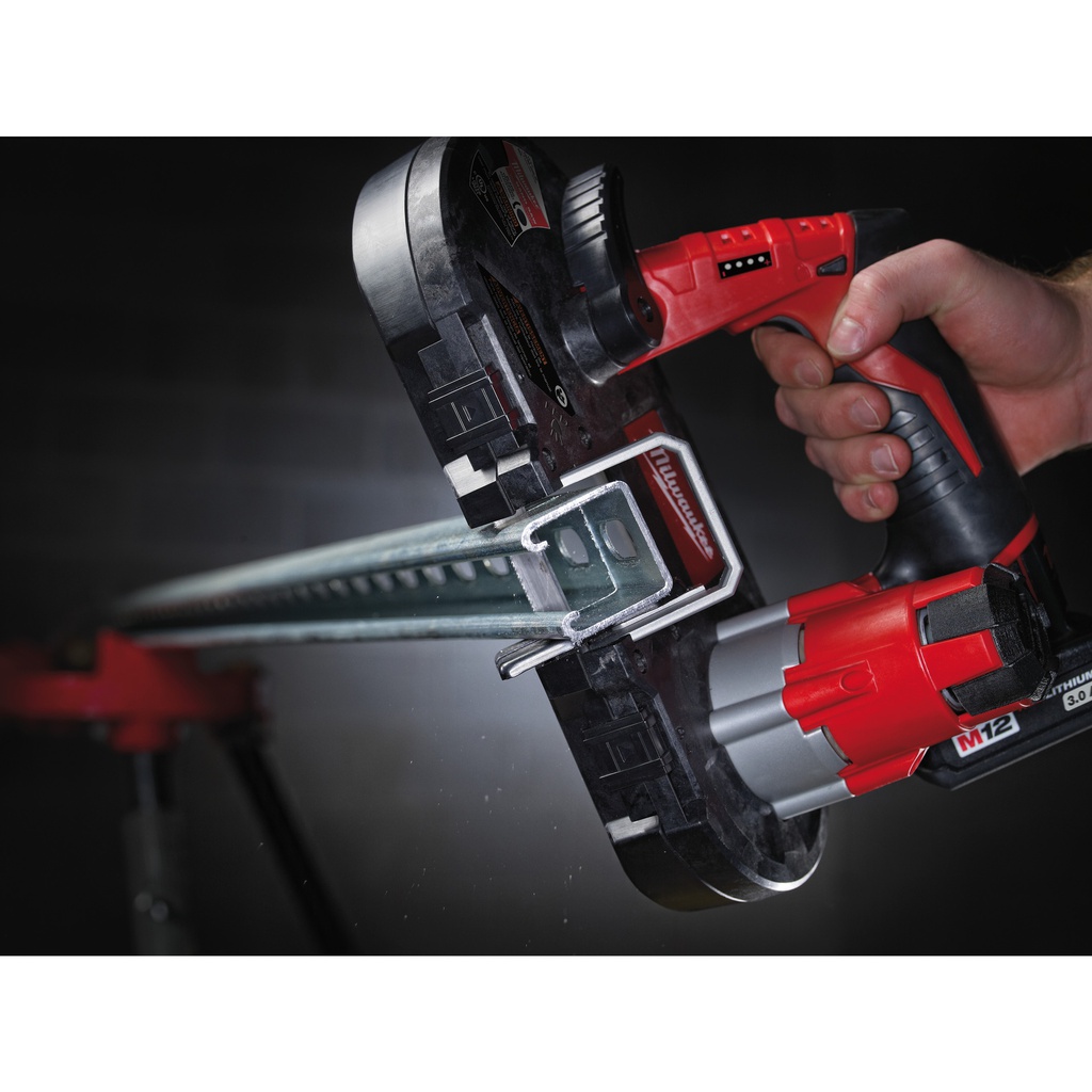 M12™_subkompaktowa_pilarka_taśmowa_Milwaukee_M12_BS-402C_5