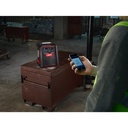 Ładowarka_radiowa_M18™_na_plac_budowy_z_Bluetooth®_Milwaukee_M18_RC-0_4
