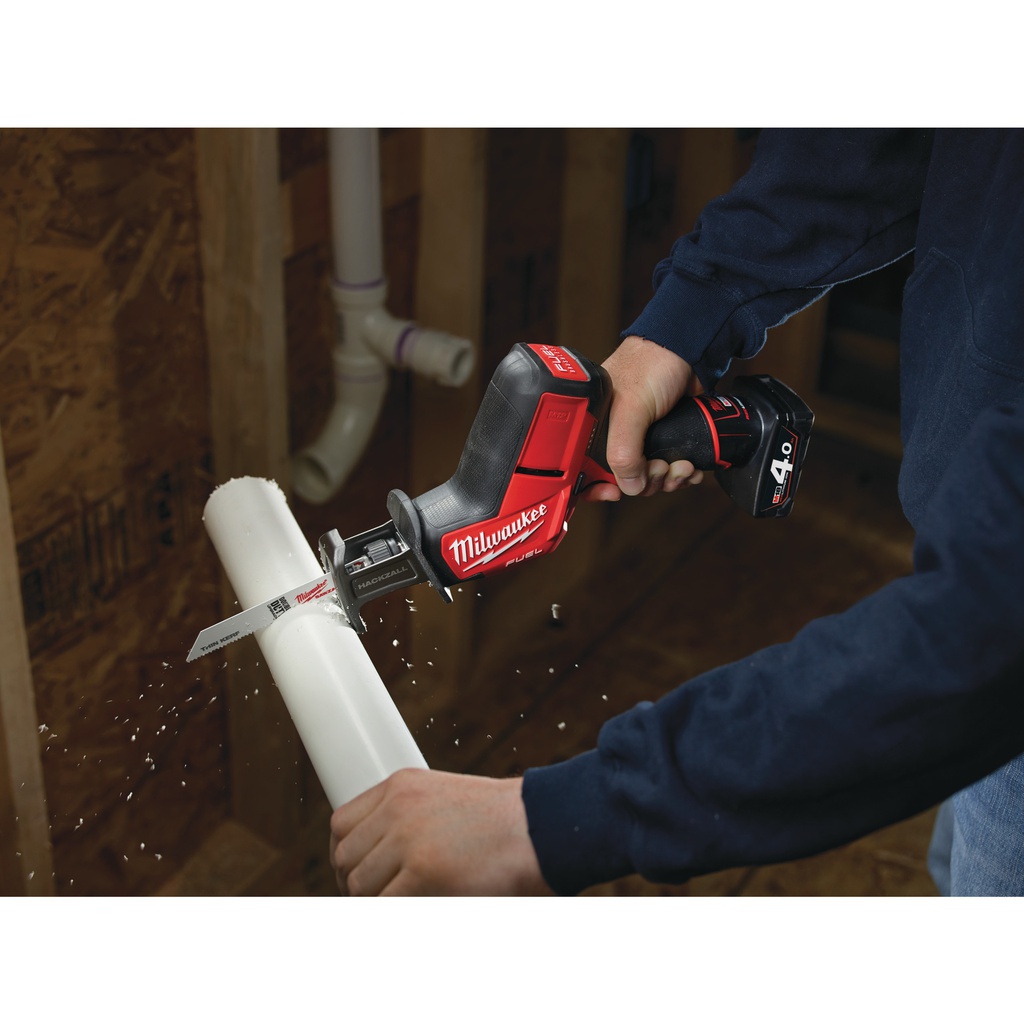 M12_FUEL™_subkompaktowa_piła_szablasta_-_hackzall™_Milwaukee_M12_CHZ-0_1