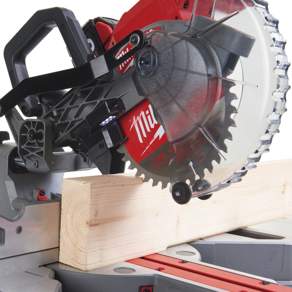 M18_FUEL™_Piła_ukosowa_z_posuwem_190_mm_Milwaukee_M18_FMS190-0_6