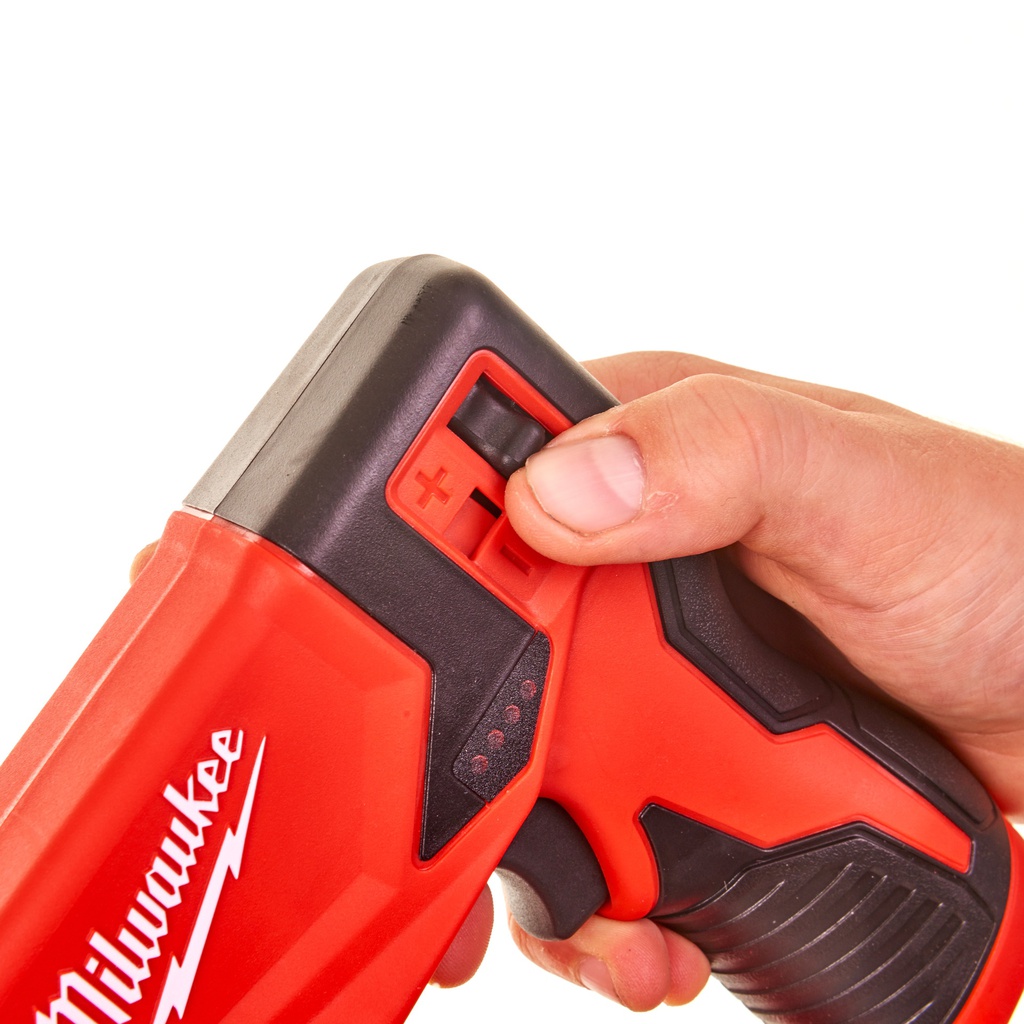 M12™_subkompaktowy_zszywacz_Milwaukee_M12_BST-202X_3