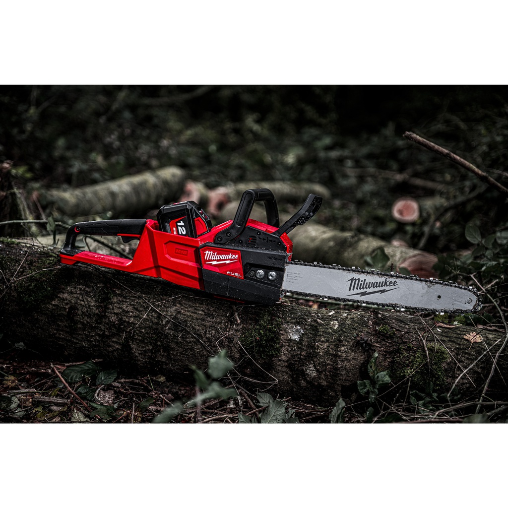 M18_FUEL™_Pilarka_łańcuchowa_40_cm_Milwaukee_M18_FCHS-121_3