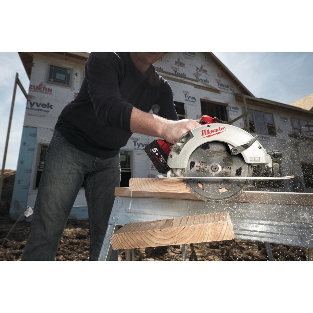M18™_Bezszczotkowa_pilarka_tarczowa_66mm_do_drewna_i_tworzyw_sztucznych_Milwaukee_M18_BLCS66-0_6