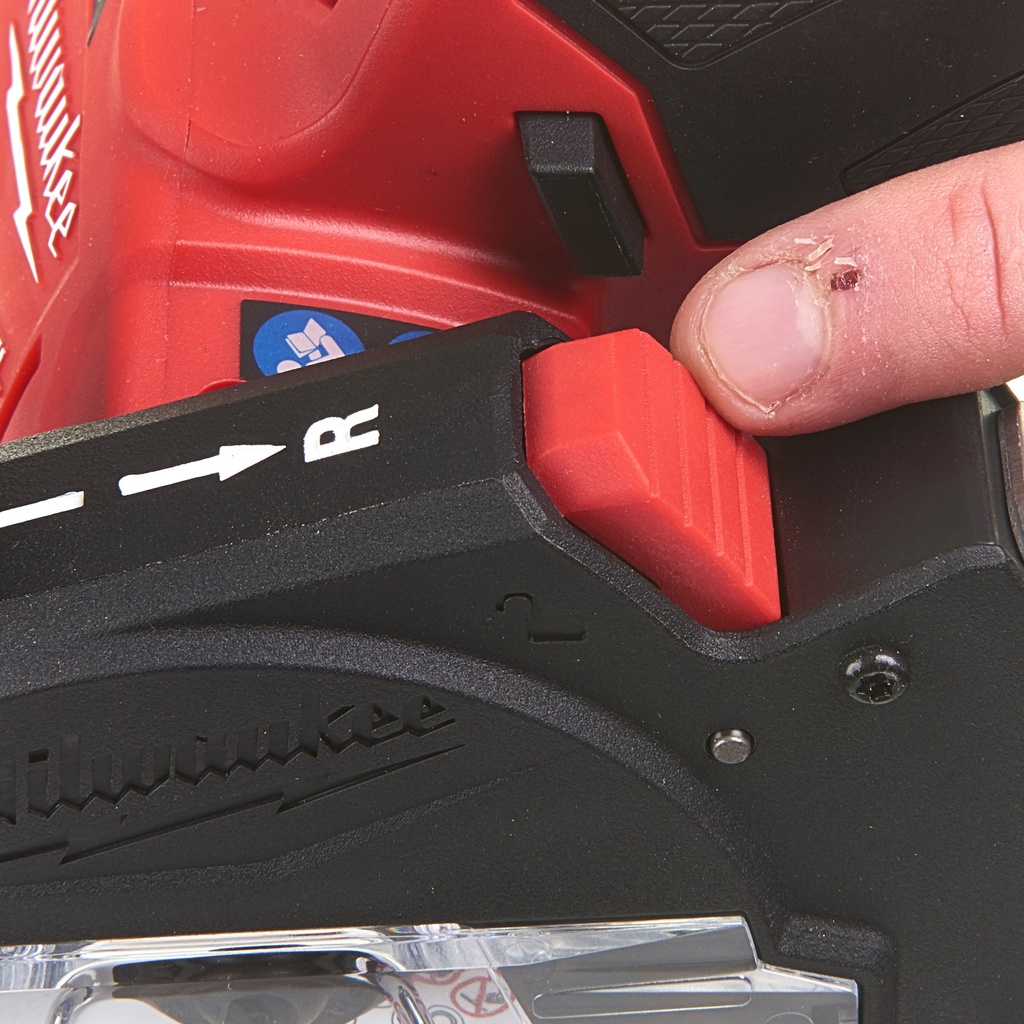 M12_FUEL™_Subkompaktowa_Szlifierka_Kątowa_Milwaukee_M12_FCOT-422X_18