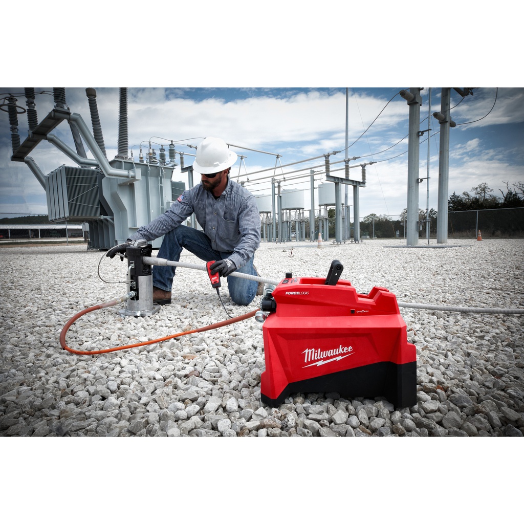 M18™_Pompa_hydrauliczna_Milwaukee_M18_HUP700-121_8