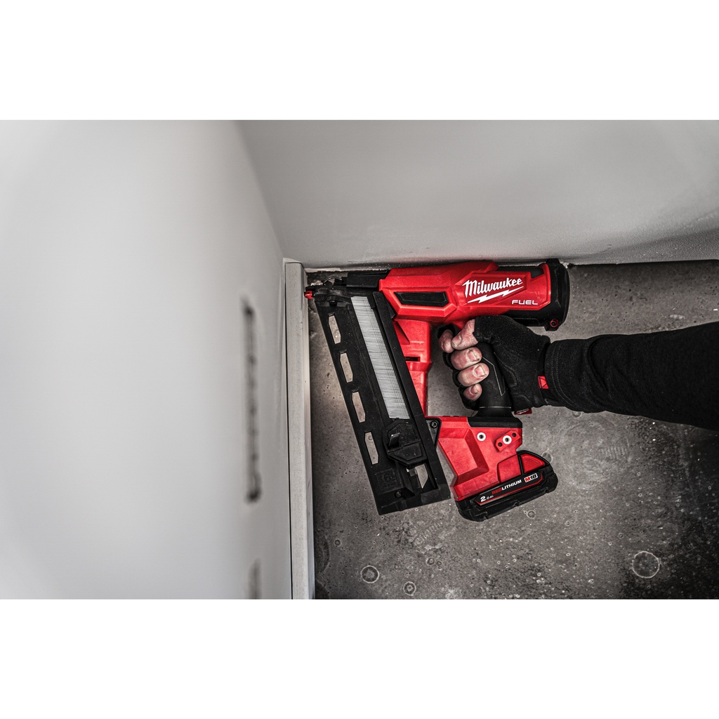 M18_FUEL_Gwoździarka_16_GA_Milwaukee_M18_FN16GA-202X_8