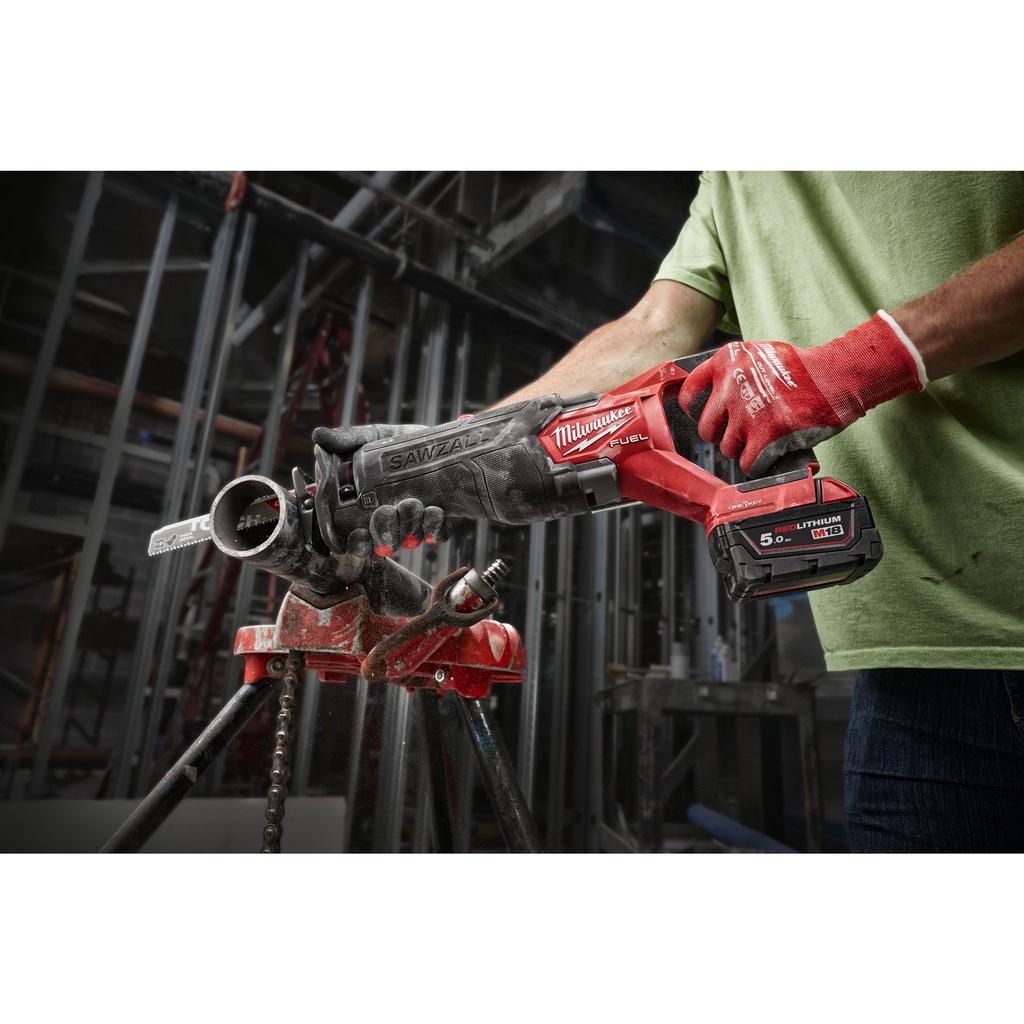 M18_FUEL™_ONE-KEY™_Piła_szablasta_SAWZALL™_Milwaukee_M18_ONEFSZ-502X_2