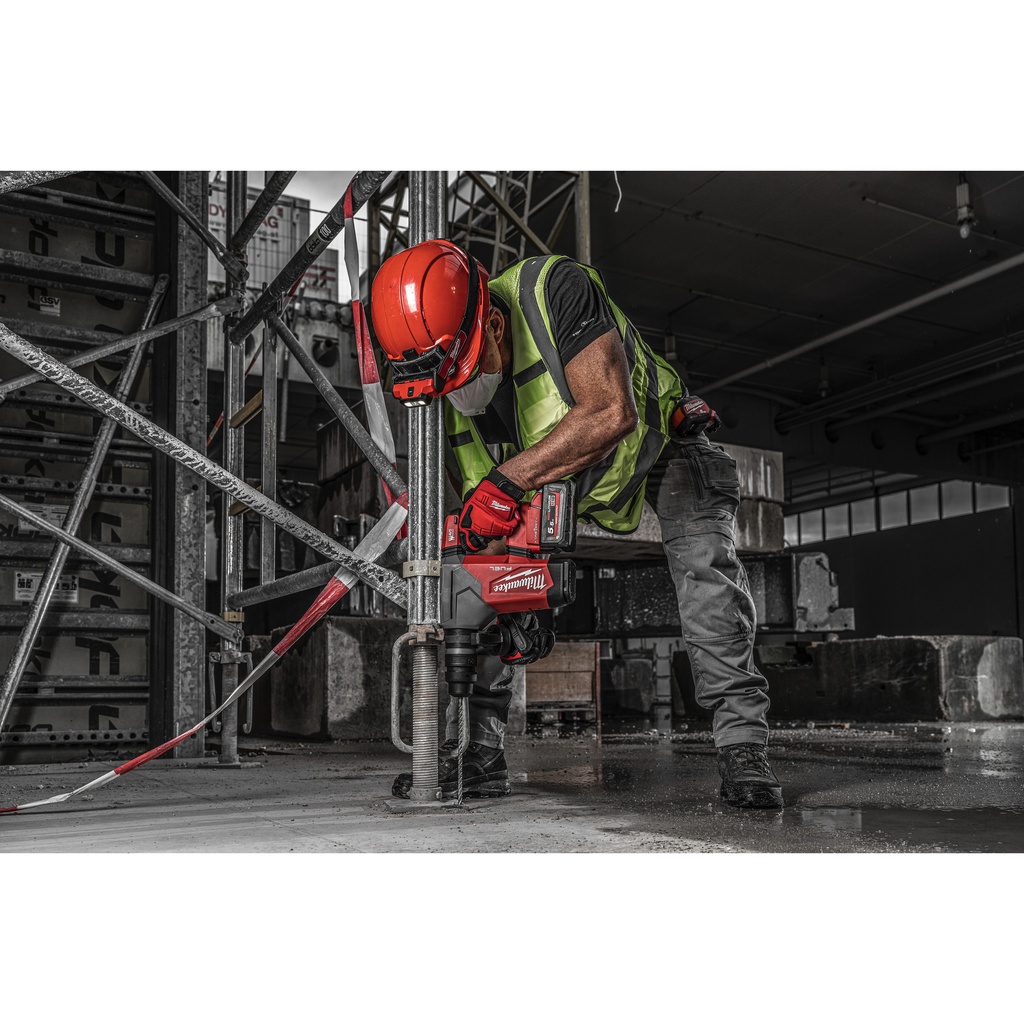 Wysokowydajny_młot_M18_FUEL™_z_4_trybami_32_mm_SDS-Plus_z_uchwytem_ONE-KEY™_i_FIXTEC™_Milwaukee_M18_ONEFHPX-552X_10
