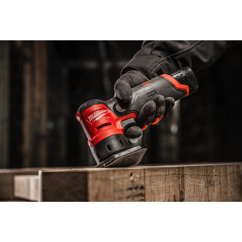 M12_FUEL™_Subkompaktowa_szlifierka_punktowa_Milwaukee_M12_FDSS-422X_1