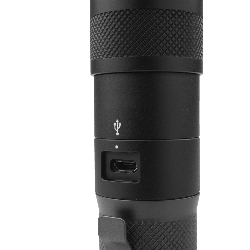 Latarka_akumulatorowa_USB_z_regulacją_wiązki_światła_1_100_Lumenów_Milwaukee_L4_TMLED-301_10