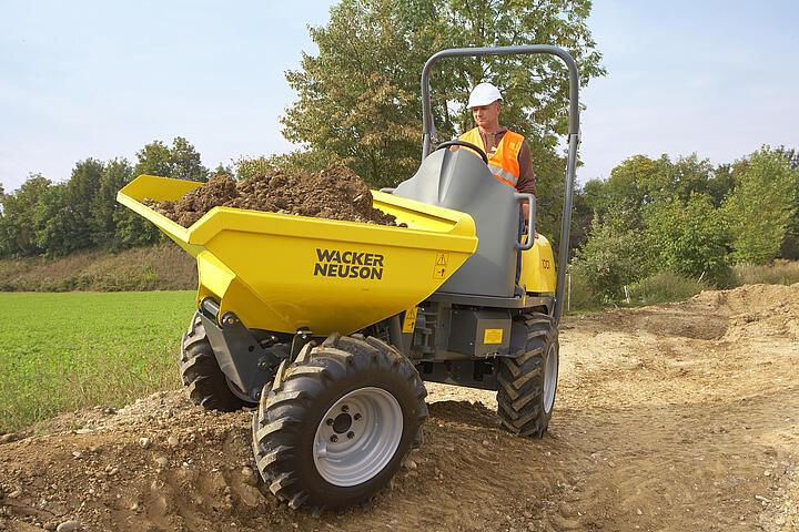 Wozidło Wacker Neuson 1001