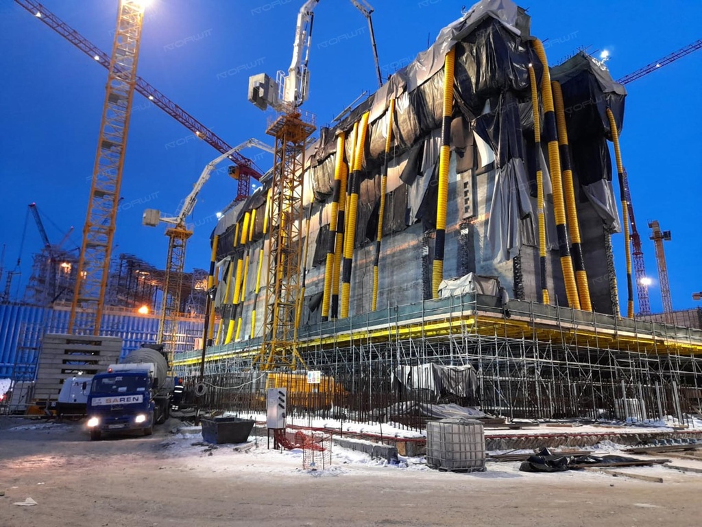 Master BV 290 Murmansk Flex Tubes_Construction Site.jpg